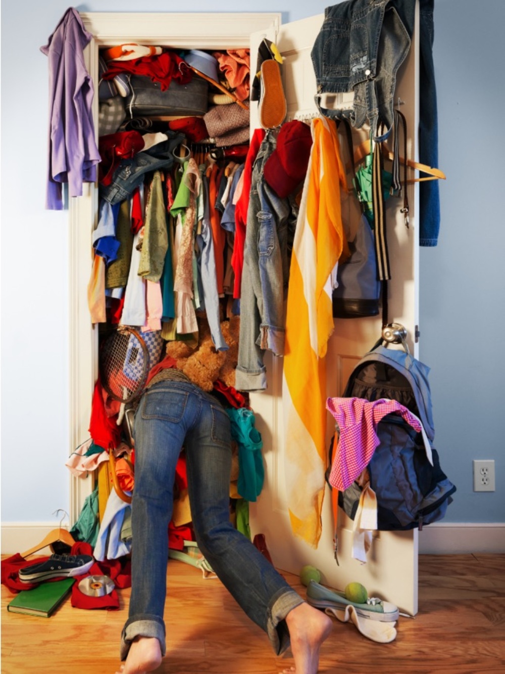 WELCOME TO MY CLOSET!! TAKE A LOOK AROUND! LOW PRICES!💸💶